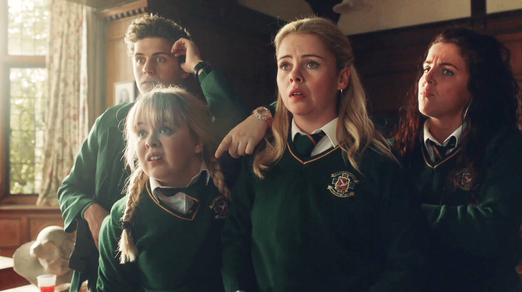 Derry Girls er rangeret som nummer 41 på BedreEndBedst.dk's liste over de bedste serier på Netflix