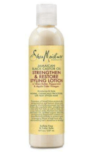 Shea Moisture Jamaican Black Castor Oil Styling Lotion er rangeret som nummer 3 på BedreEndBedst.dk's liste over de bedste Curly Girl produkter i test.